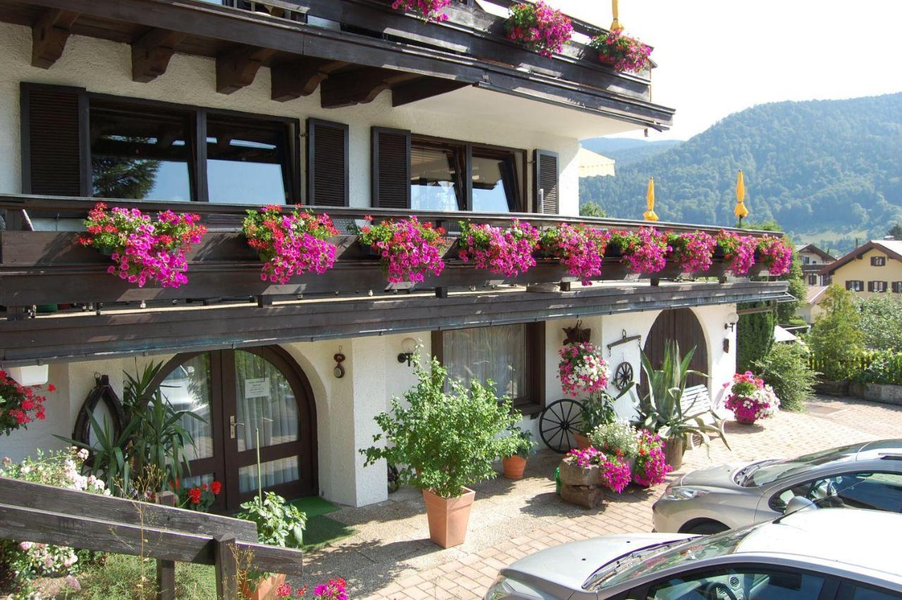 Hotel - Pension - Heidelberg Inkl. Chiemgaukarte روهبولدنغ المظهر الخارجي الصورة