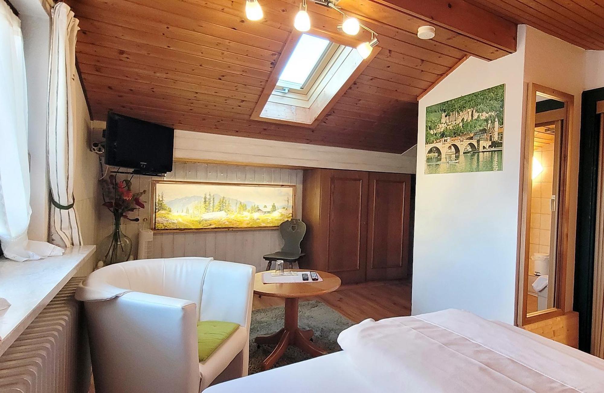 Hotel - Pension - Heidelberg Inkl. Chiemgaukarte روهبولدنغ المظهر الخارجي الصورة